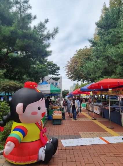 2023년 추석맞이 서초 직거래 큰장터 모습