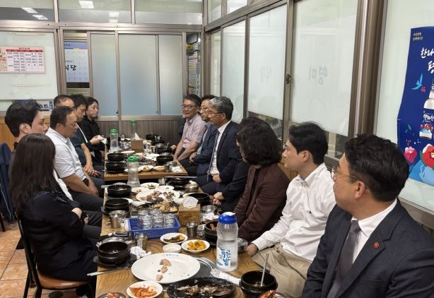 제주특별자치도의회, 전통시장 경제 활력화에 힘을 보태다.