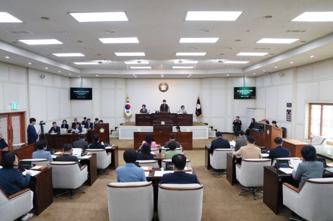 제273회 제2차 정례회 제4차 본회의